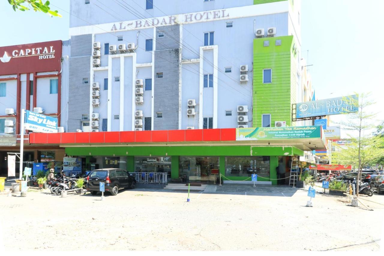 Al-Badar Hotel Syariah Makassar Exterior foto