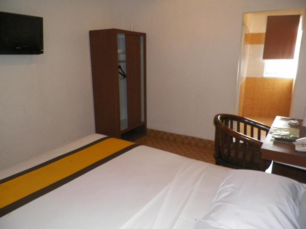 Al-Badar Hotel Syariah Makassar Exterior foto